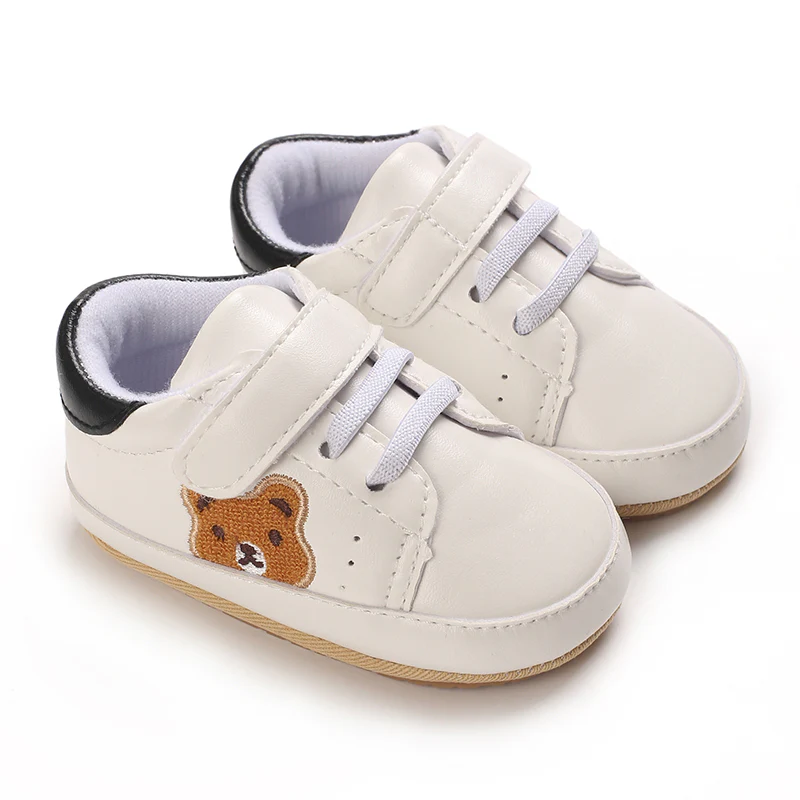 Barnskor - Vita babyskor med björnmotiv - Skor baby
