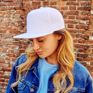 Snapback keps utan mittsöm