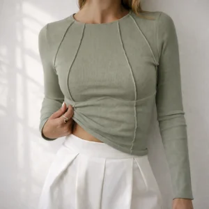 TATJANA - ESSENTIAL TOPP